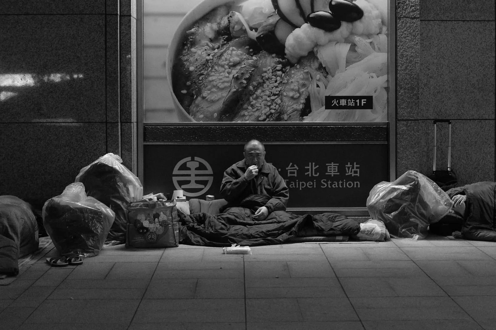 台北車站外的遊民，365 Project August 25
