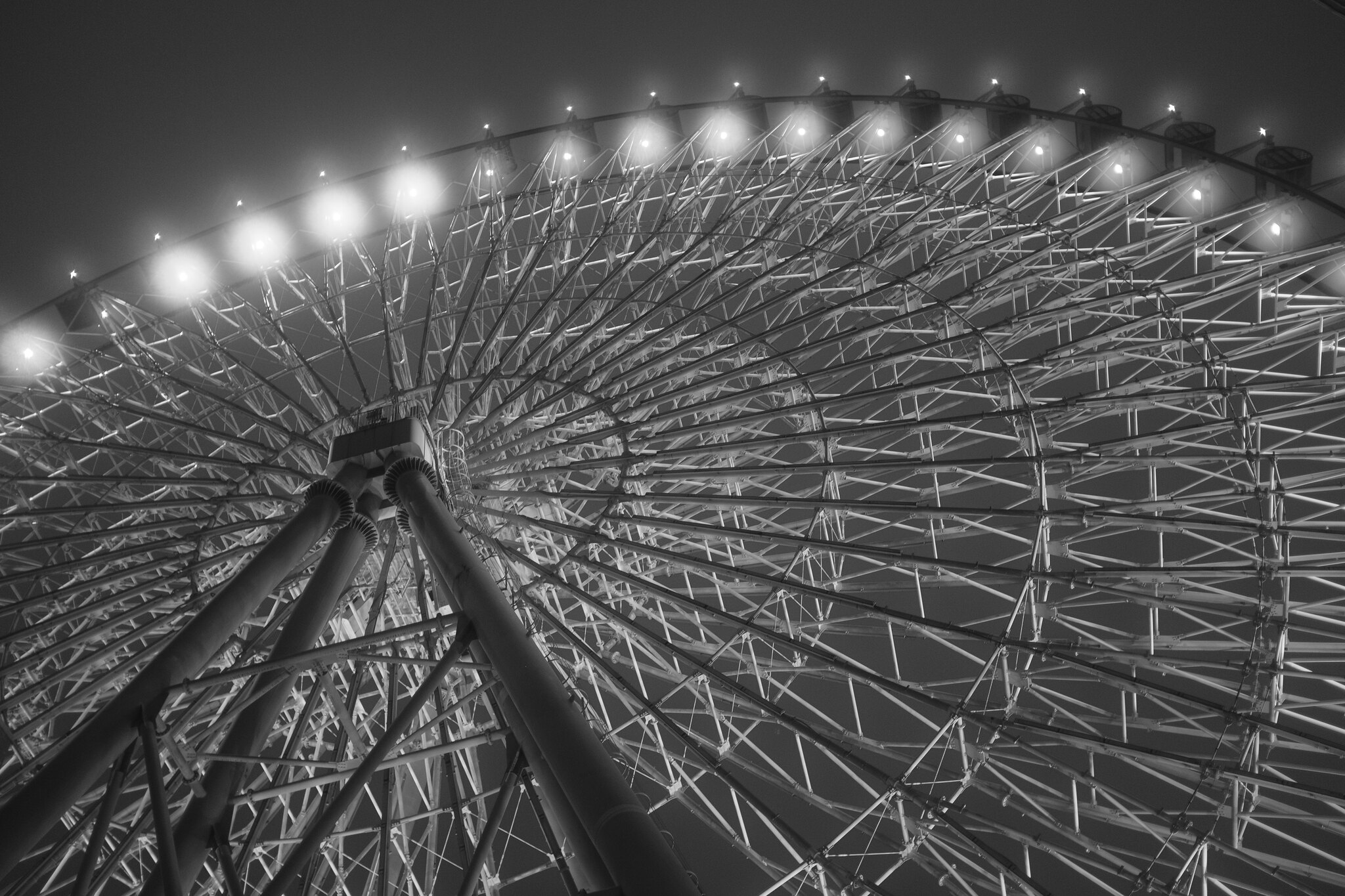 Hidden geometric patterns found in Taiwan's urban street corners