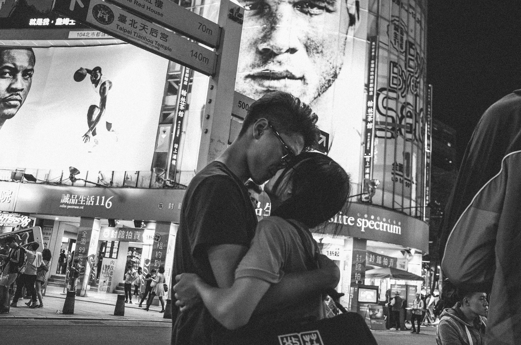 Close-up street photography of urban details in Ximending