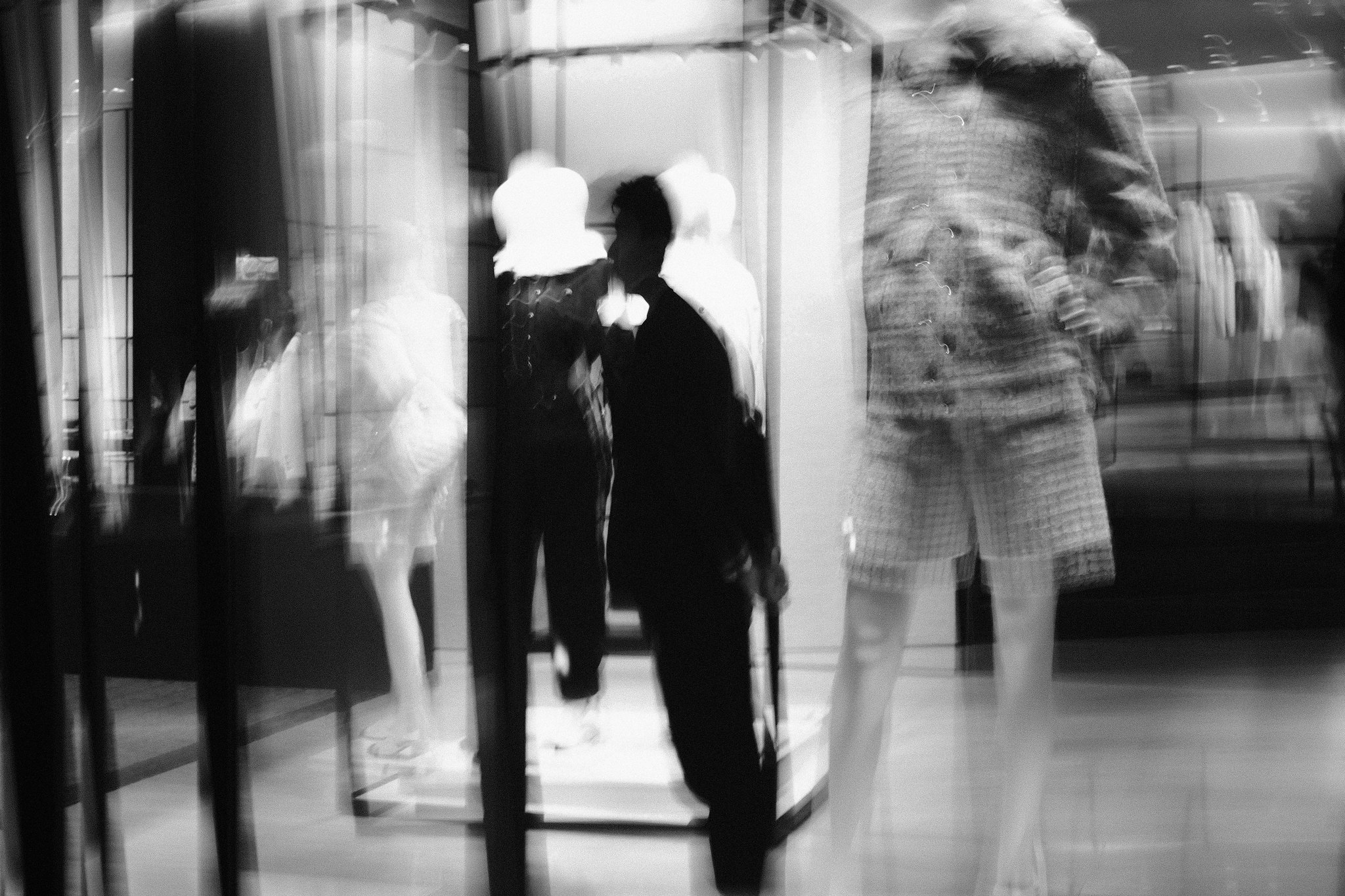 Crowded sidewalks and the busy pulse of Taipei's Xinyi financial district