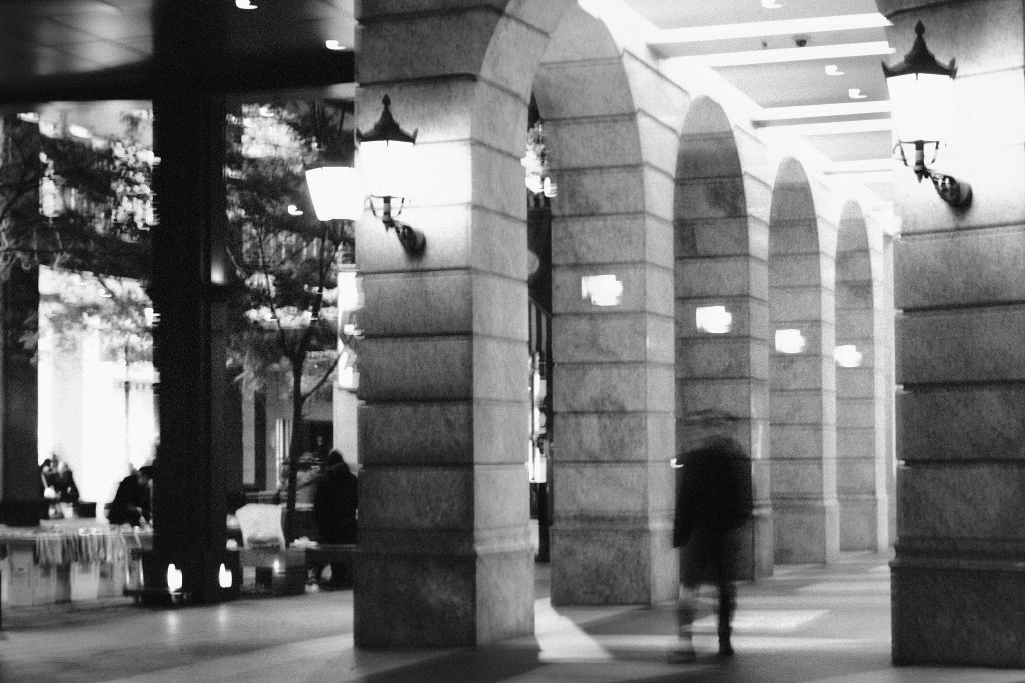 Urban geometry and reflective surfaces in the modern Xinyi cityscape